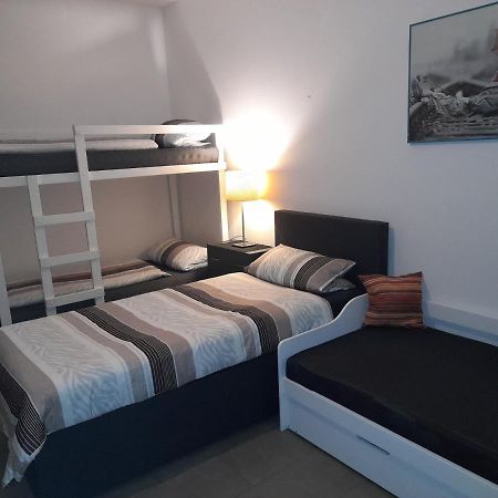 Berlin - Schoenefeld Gruene Wohnung מראה חיצוני תמונה