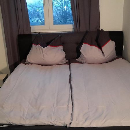 Berlin - Schoenefeld Gruene Wohnung מראה חיצוני תמונה
