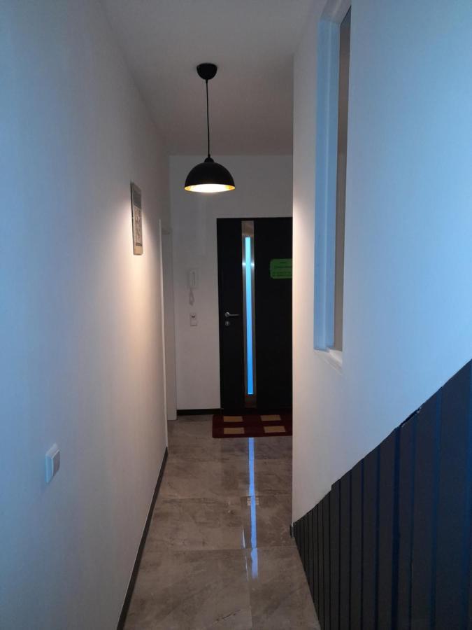 Berlin - Schoenefeld Gruene Wohnung מראה חיצוני תמונה